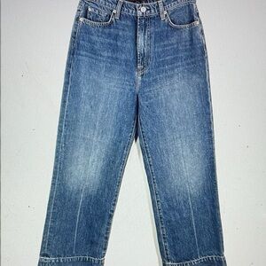 NWT - 7 For All Mankind  Women’s Dark Blue Straight  Cropped  Jeans “ Baby Jo”